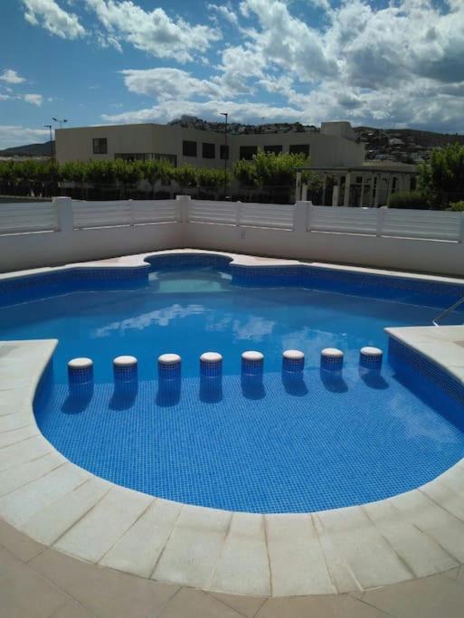 Peñíscola Apartamento Centrico En La Playa Con Piscina. מראה חיצוני תמונה